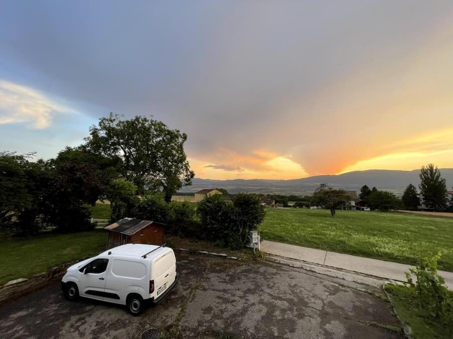 Joli Appartement Paisible Corcelles-sur-Chavornay Exteriér fotografie