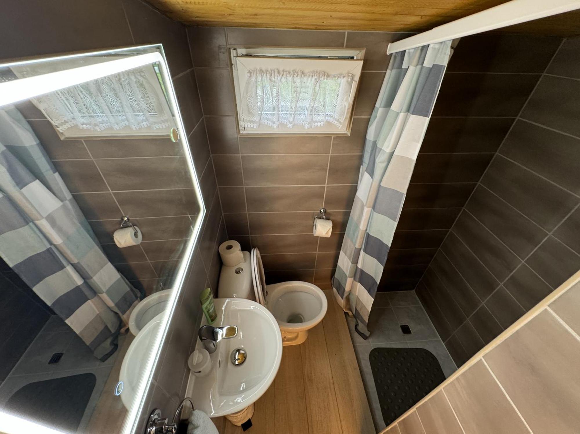 Joli Appartement Paisible Corcelles-sur-Chavornay Exteriér fotografie